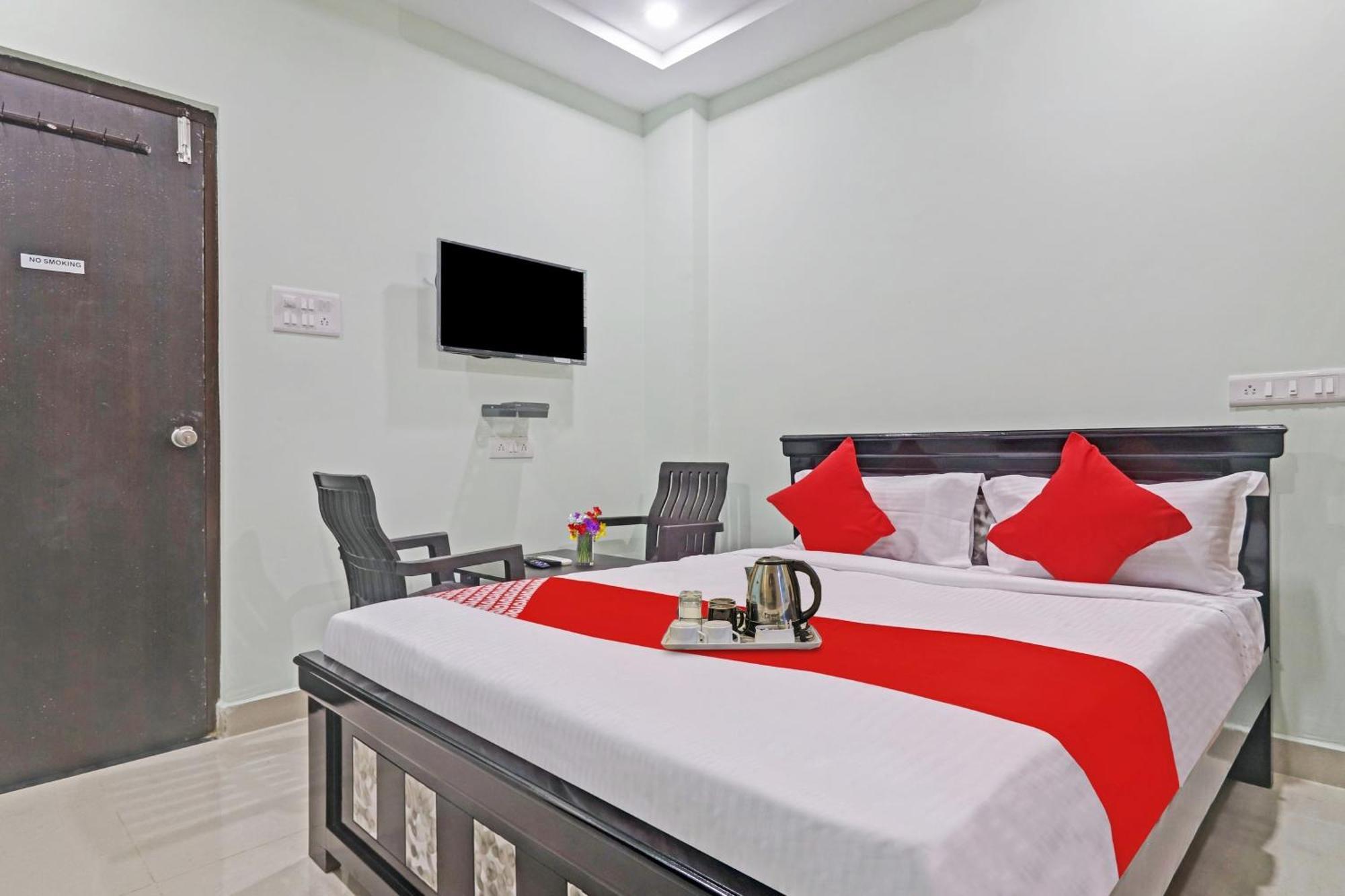 Hotel O Hanuma Residency Sururnagar ภายนอก รูปภาพ
