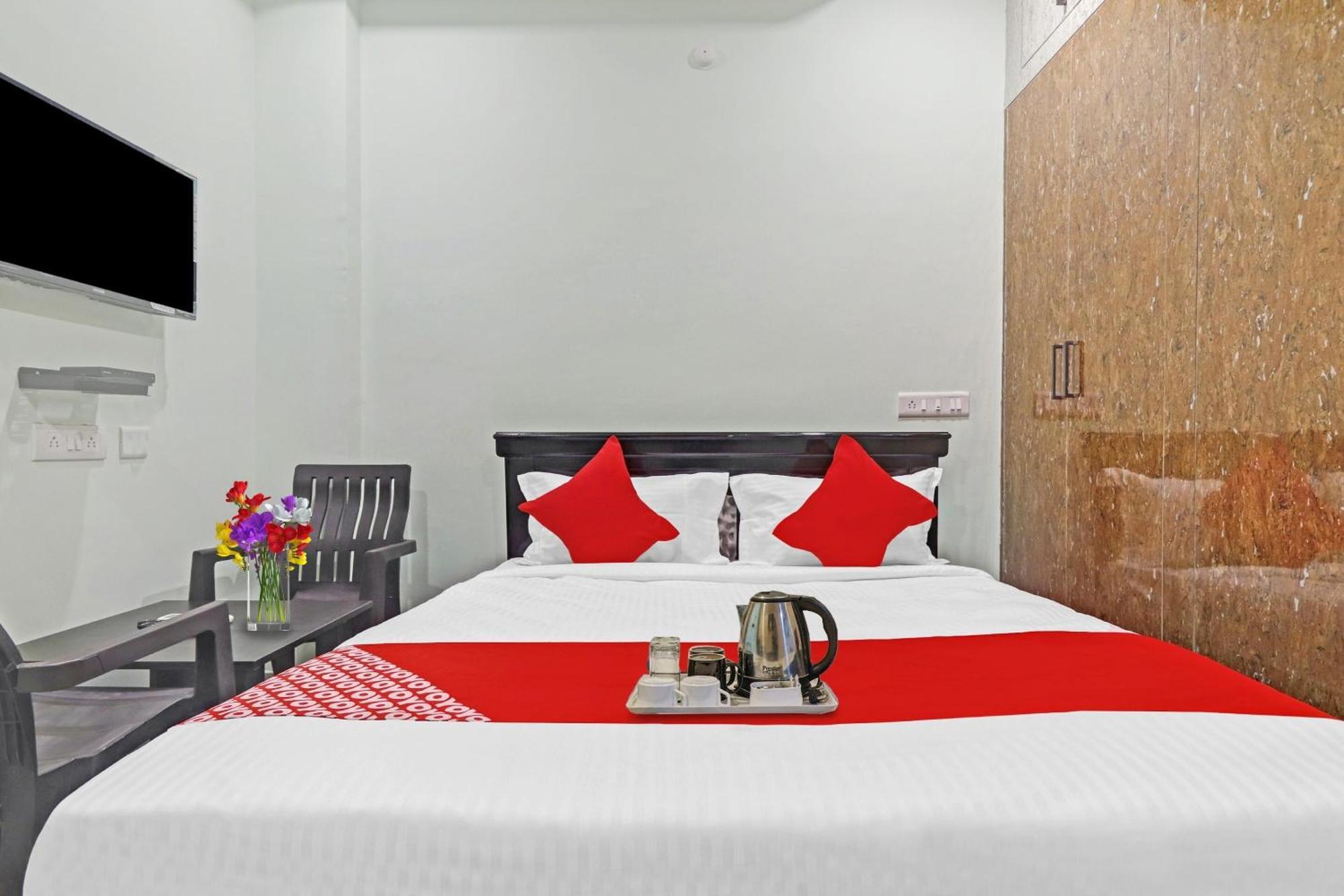 Hotel O Hanuma Residency Sururnagar ภายนอก รูปภาพ