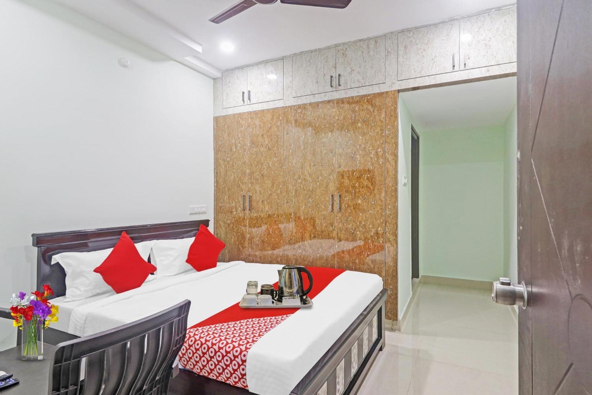 Hotel O Hanuma Residency Sururnagar ภายนอก รูปภาพ