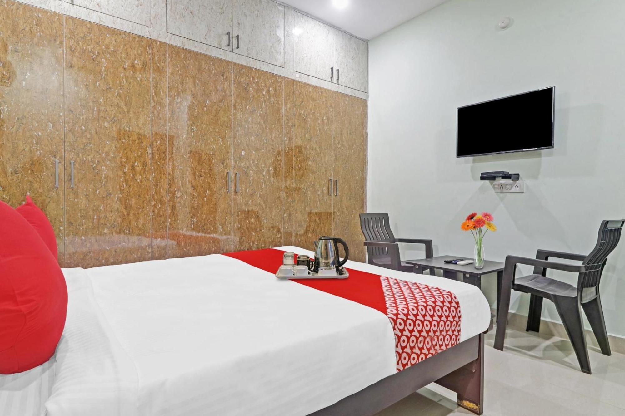Hotel O Hanuma Residency Sururnagar ภายนอก รูปภาพ