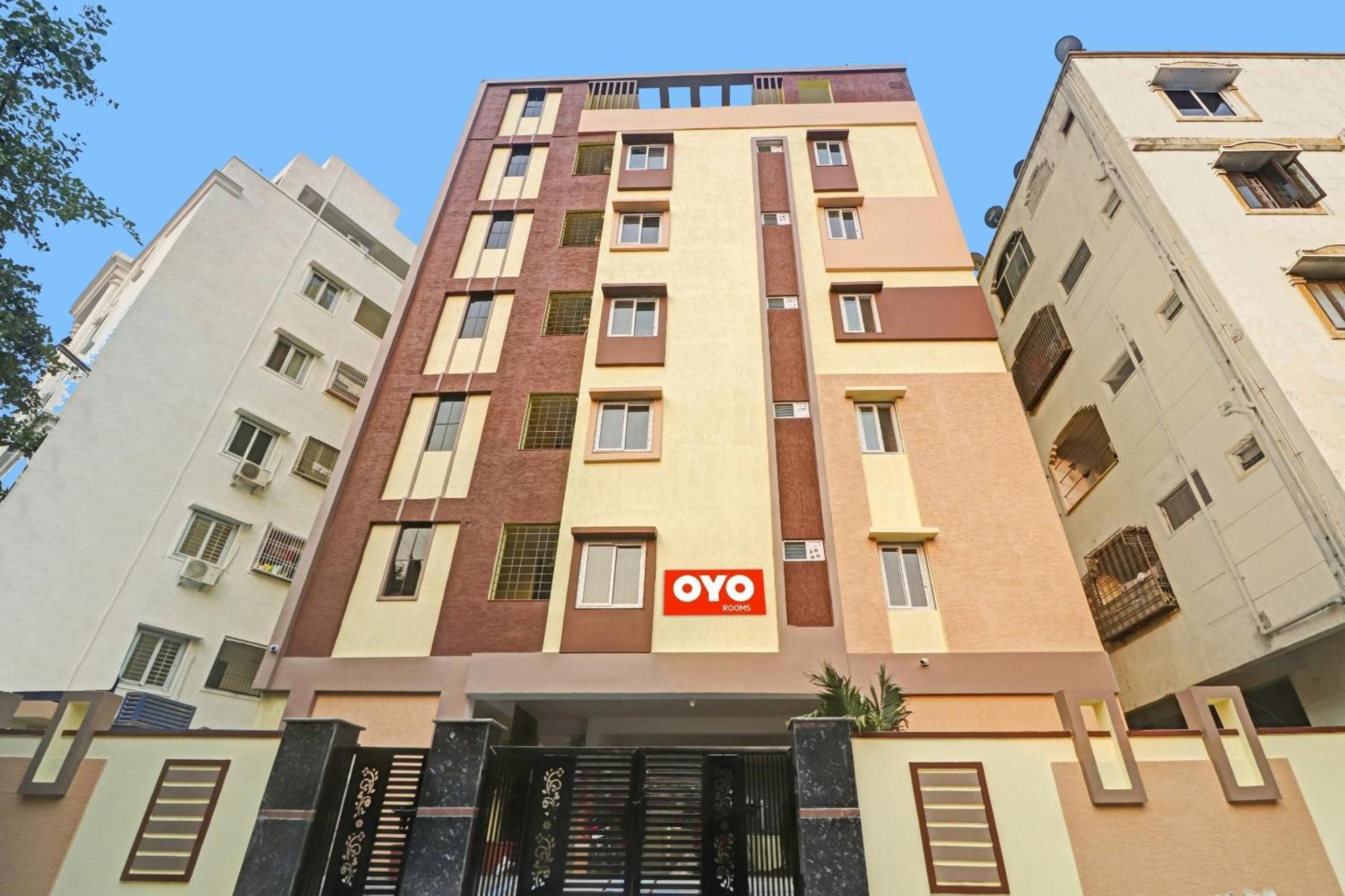 Hotel O Hanuma Residency Sururnagar ภายนอก รูปภาพ