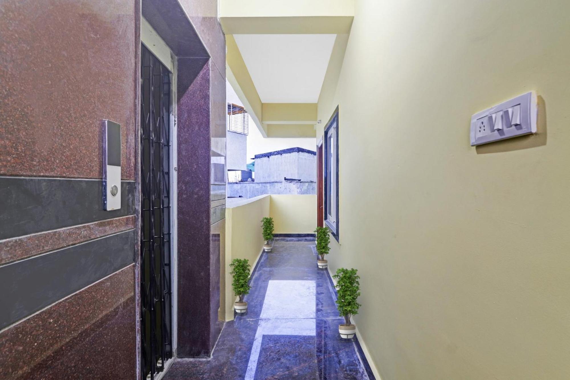 Hotel O Hanuma Residency Sururnagar ภายนอก รูปภาพ
