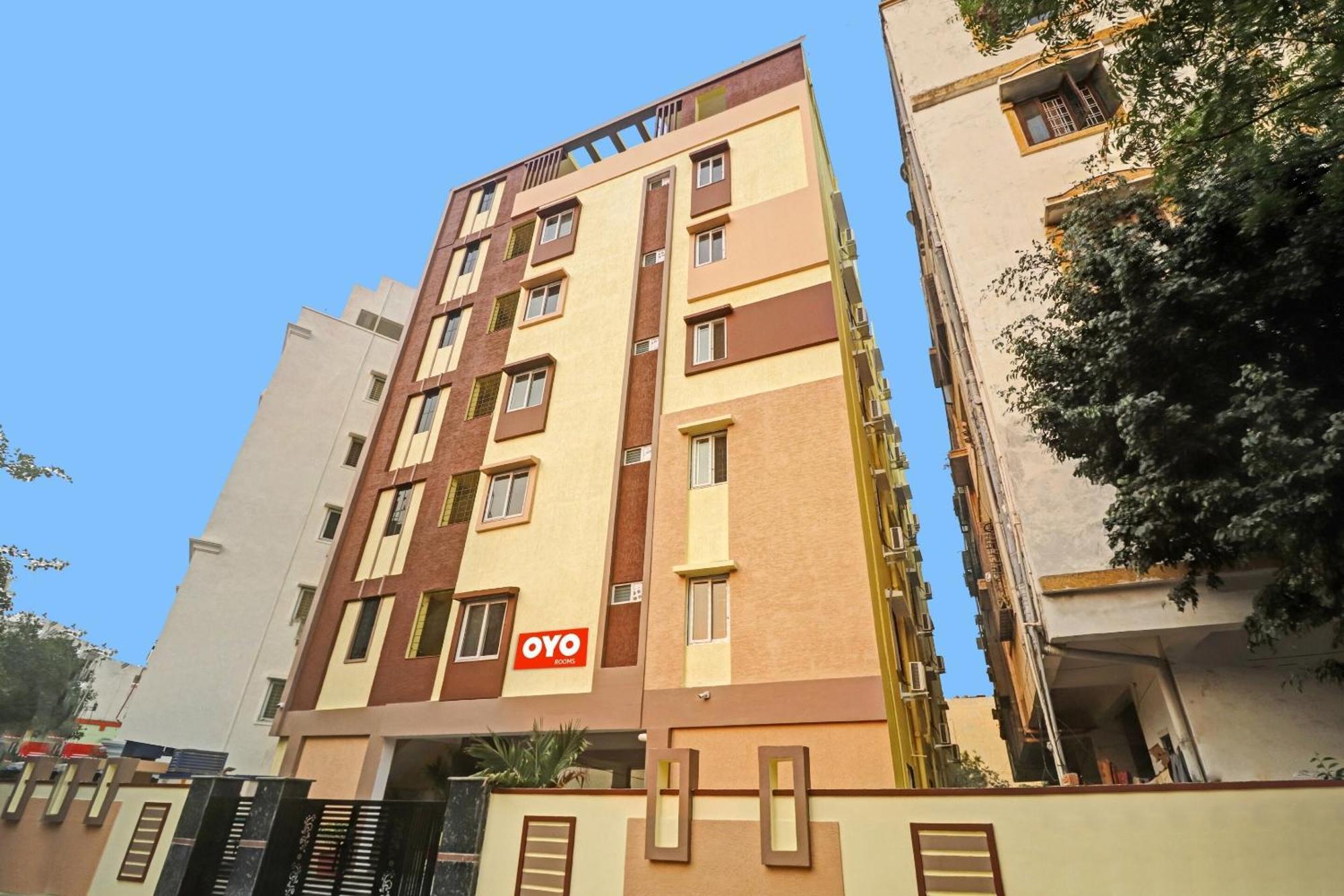 Hotel O Hanuma Residency Sururnagar ภายนอก รูปภาพ